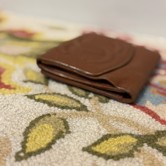 CHANEL Timeless Caviar Leather Classic Brown Bi-Fold Wallet W/ CC Logo - Picture 5 of 16